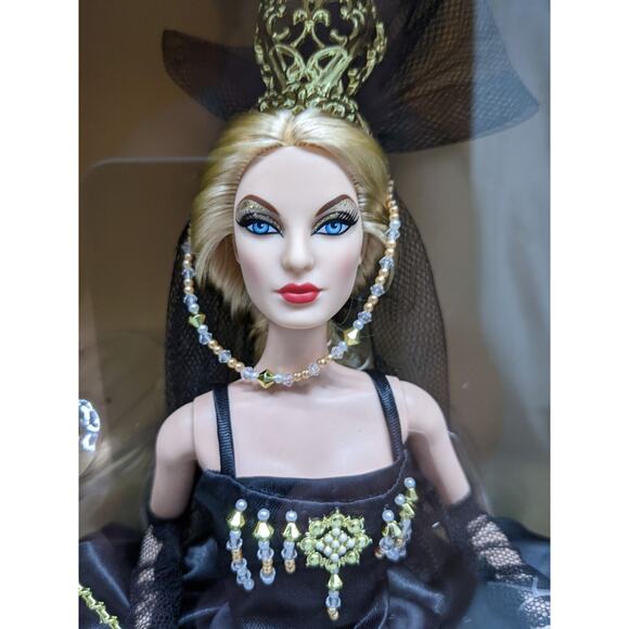 Venetian Muse Barbie Doll BCR03 Gold Label 2013